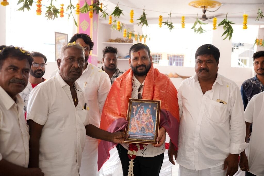 శ్రీ ఉమారామలింగేశ్వర ఆలయంలో శివరాత్రి అన్నసమారాధన – ఉపకార్ ట్రస్ట్ చైర్మన్ డా.కంచర్ల